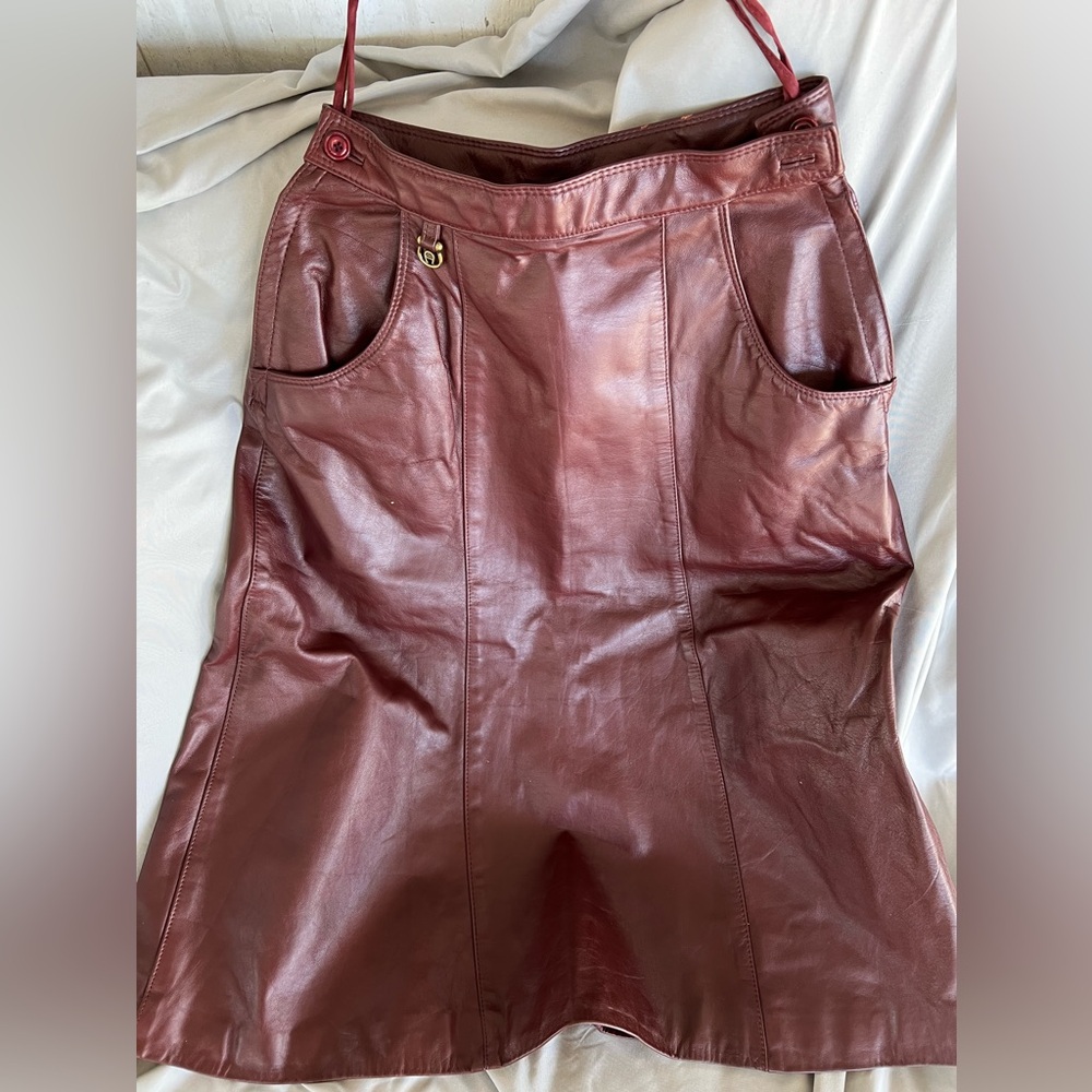 Etienne Aigner Leather Skirt